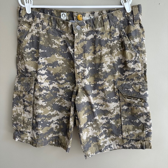 Carhartt Relaxed Fit Digital Camo Cargo Shorts Men's Size 38 - Picture 1 of 15